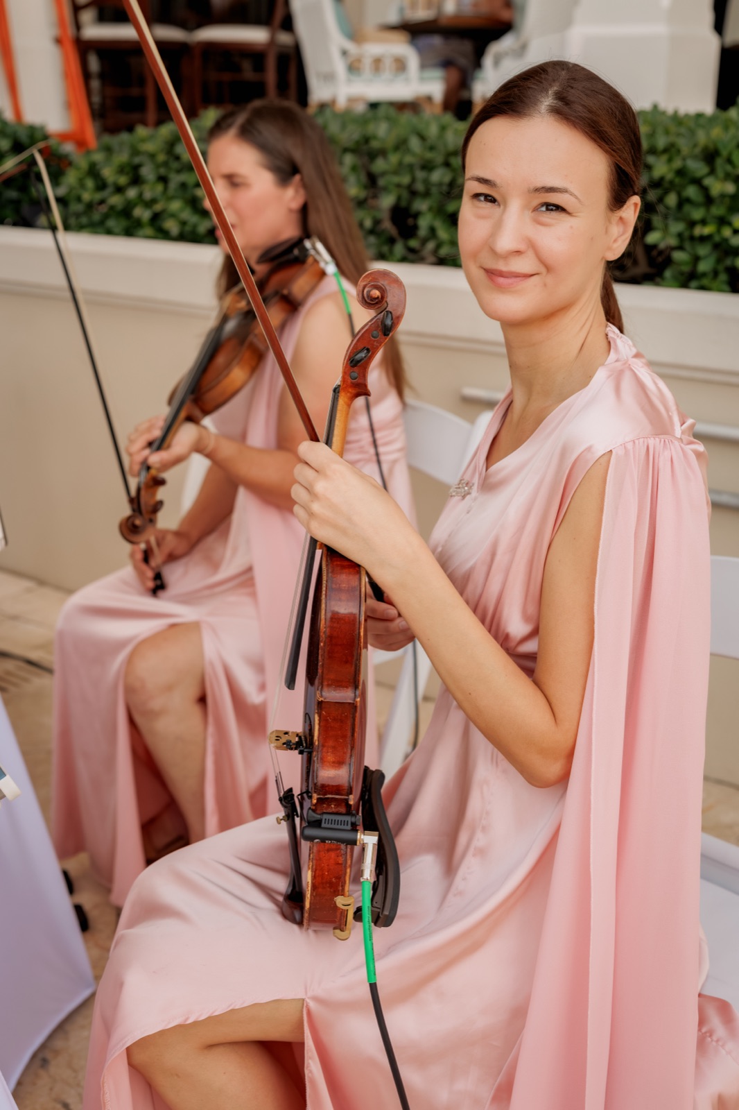 A resting moment for our violinist at the John's Island Club Wedding
